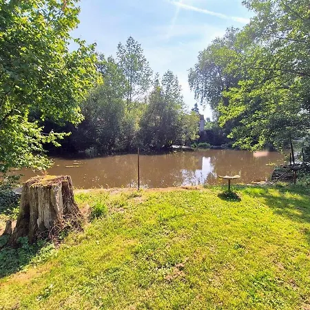 Gasthof Le Pont Bas Bord De Riviere Proche Puy Du Fou 3*